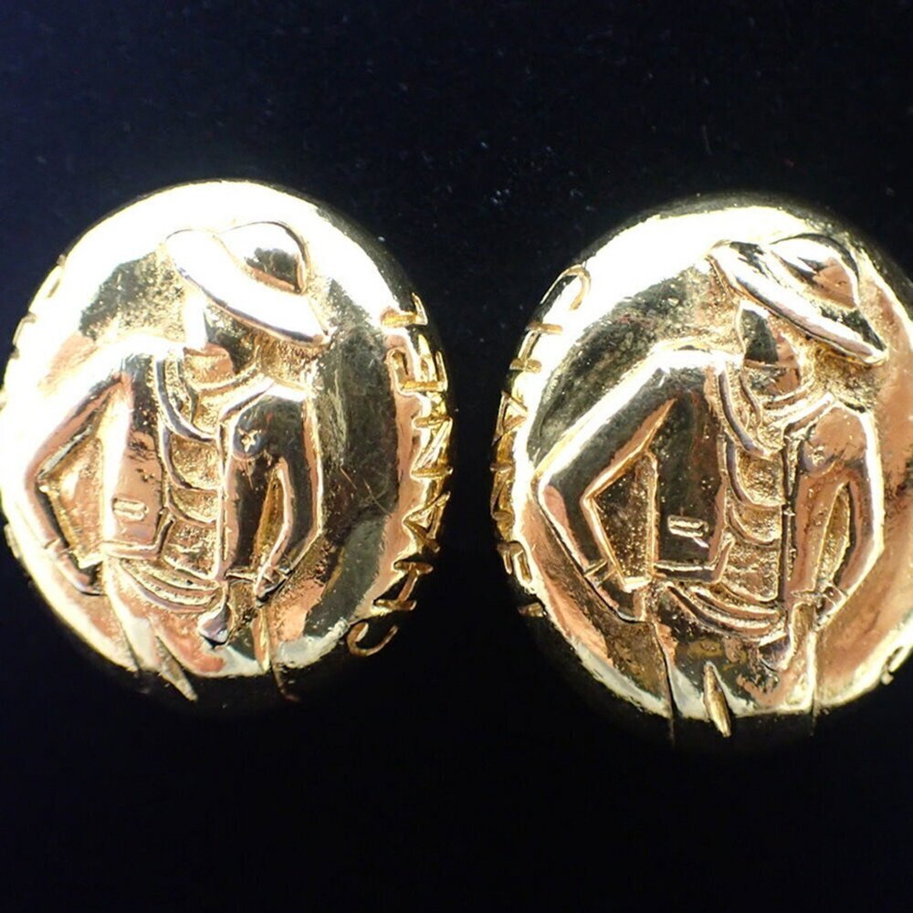 CHANEL Authentic Gold Earrings - Picture 8 of 11